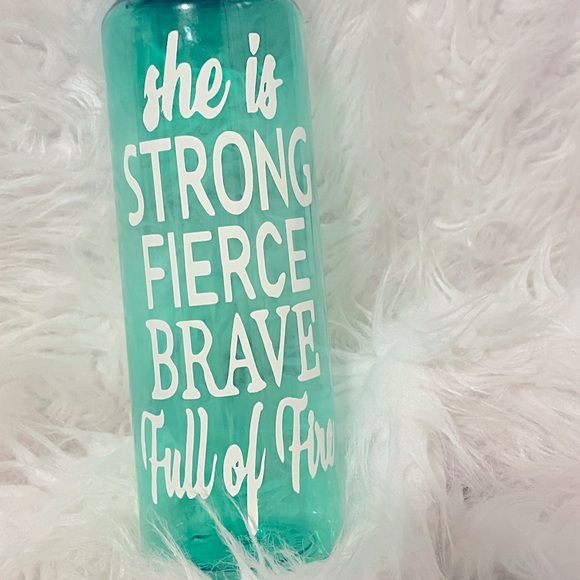 Teal 22oz water bottle custom - Picture 1 of 1